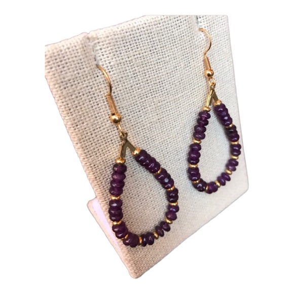 💕HP💕Amethyst beaded gold plated wire back earrings - Picture 10 of 12